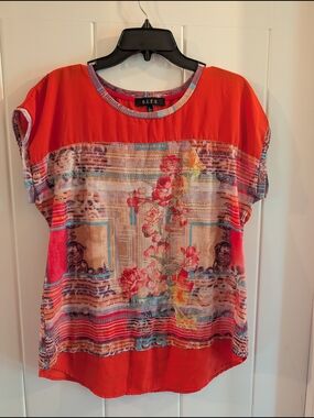 B.L.E.U. Red Multi-Print Floral Short Sleeve Blouse